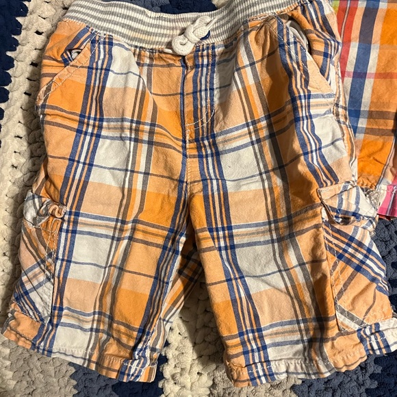 5T Shorts - Picture 2 of 9